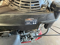 Eurosystems p55 zelfrijdende veegmachine - afbeelding 11 van  11