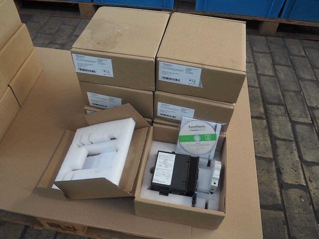 Eurotherm - epack-1ph/25a/24v - power controller (7x) - afbeelding 1 van  7