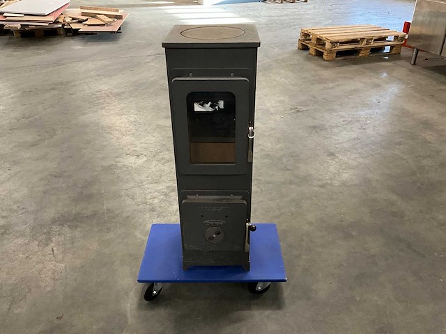 Eurotherm imperial plus houtkachel - afbeelding 1 van  10