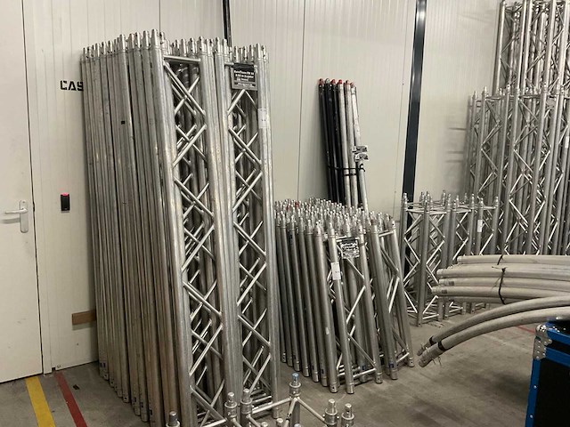 Eurotruss fd 32 aluminium ladder truss (94x) - afbeelding 1 van  7