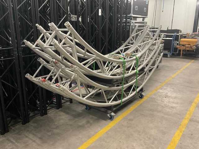 Eurotruss fd34 aluminium cirkel truss - afbeelding 2 van  3