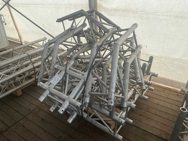 Eurotruss fd34 aluminium truss - afbeelding 1 van  5