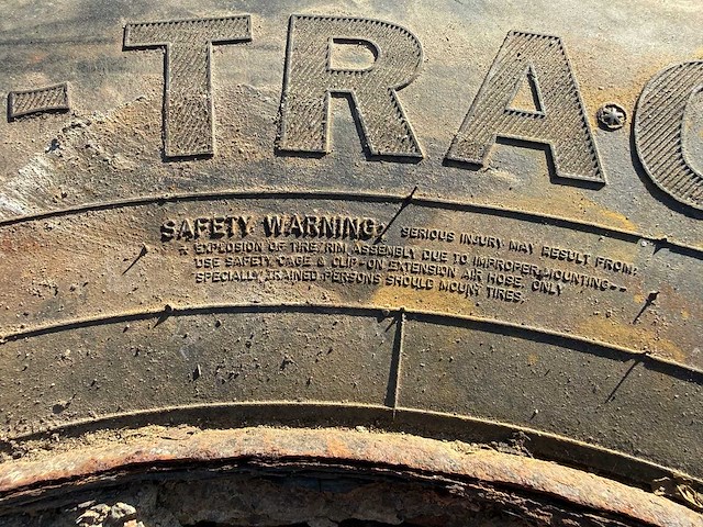 Eurotyre - all-trac radial - band 13r22.5 - afbeelding 6 van  9