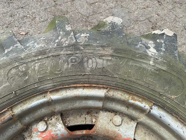 Eurotyre - band 14.9r28 - afbeelding 3 van  9
