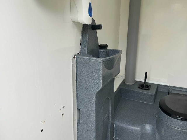 Eurowagon 2-personen toiletwagen - afbeelding 6 van  34