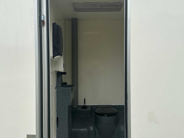Eurowagon 2-personen toiletwagen - afbeelding 10 van  34