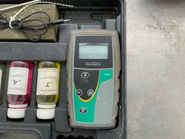 Eutech instruments ph5+ ph-meter - afbeelding 3 van  4