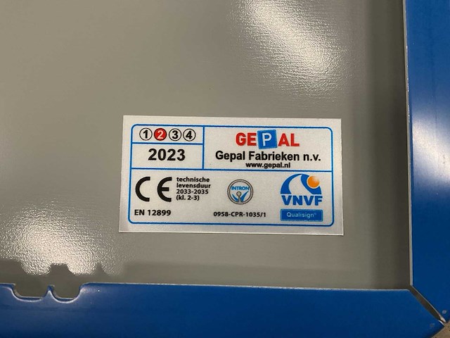 Evbox charging sign (w/arrows) aanduidingsbord (3x) - afbeelding 3 van  4