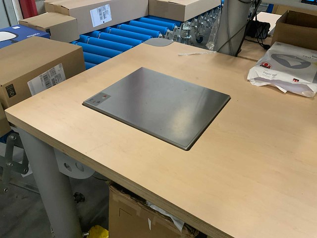 Evc - duo - 2-delige inpaktafel eiland met 30kg weegschaal - afbeelding 8 van  20