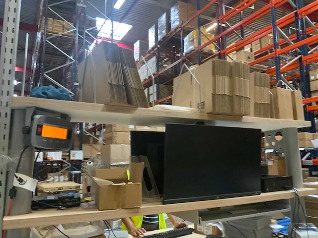 Evc - duo - 2-delige inpaktafel eiland met 30kg weegschaal - afbeelding 8 van  9