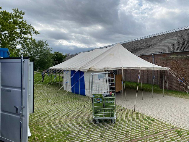 Evenemententent 8 x 16 meter 4 meter hoog met zijkanten - afbeelding 1 van  10