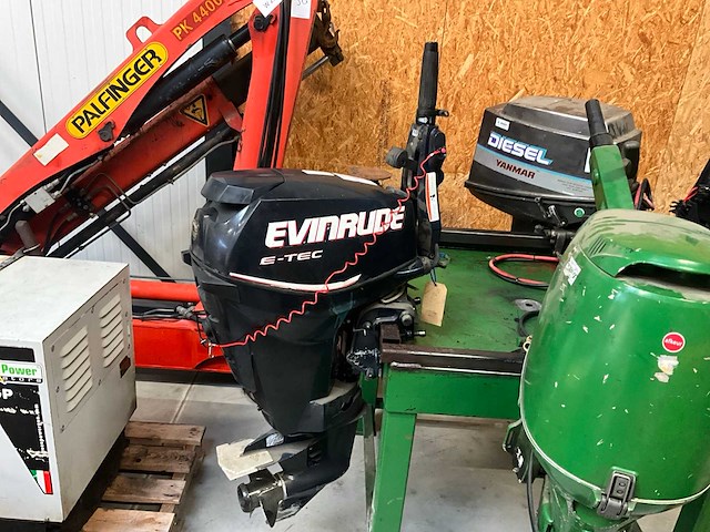 Evenrude e-tec e25drisc buitenboordmotor - afbeelding 3 van  7