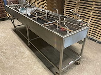 Everbake 6 vaks frituurstation voor oliebollen - afbeelding 1 van  16