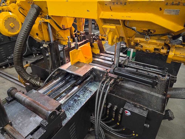 Everising - 2011 - h 260 hb - cnc-bandzaagmachine - afbeelding 9 van  10