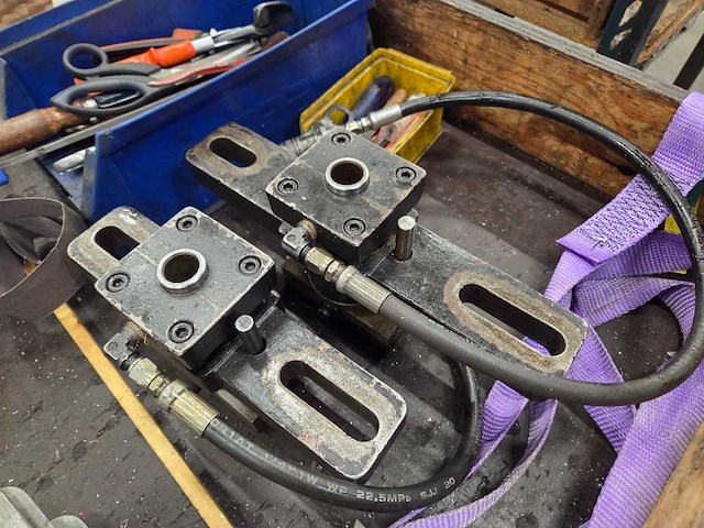 Everising - 2011 - h 260 hb - cnc-bandzaagmachine - afbeelding 7 van  8