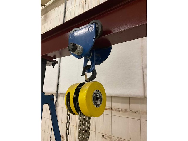 Everlift mt2-3 portaalkraan - 1000 kg - compleet met loopkat en takel - afbeelding 7 van  11