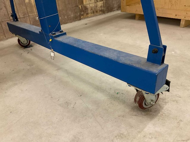 Everlift mt2-3 verplaatsbare portaalkraan - 1000 kg - compleet met loopkat en takel - afbeelding 2 van  11