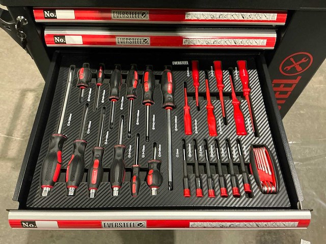 Eversteel gevulde gereedschapswagen - afbeelding 9 van  11