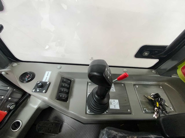 Everun - 2025 - er08 - knikwiellader met snelwissel - afbeelding 14 van  32