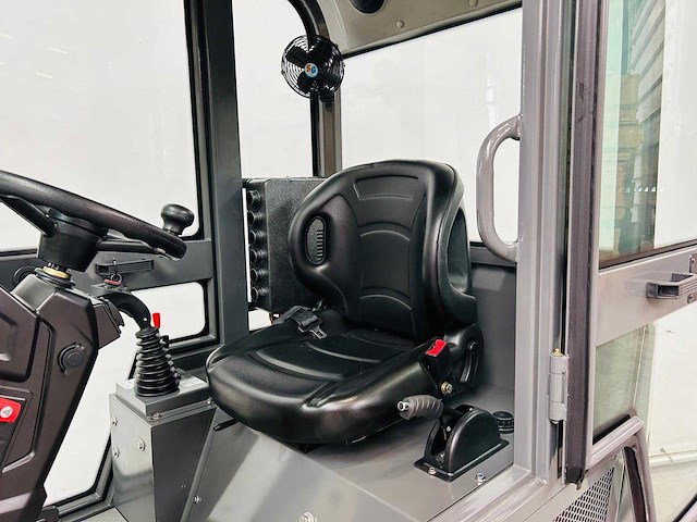 Everun - 2025 - er1000 - telescopische knikwiellader kubota euro5 - afbeelding 8 van  26