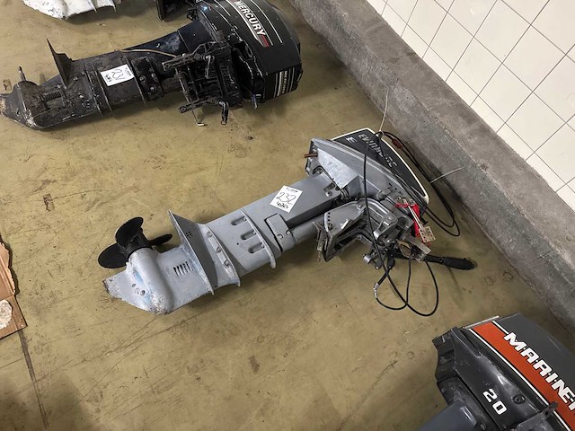 Evinrude - 15 pk - buitenboordmotor - afbeelding 3 van  7