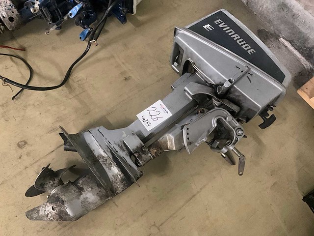 Evinrude - 4 pk - buitenboordmotor - afbeelding 2 van  6