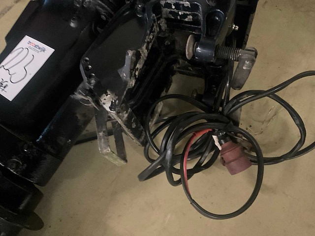 Evinrude - 9,9 pk - buitenboordmotor - afbeelding 4 van  7