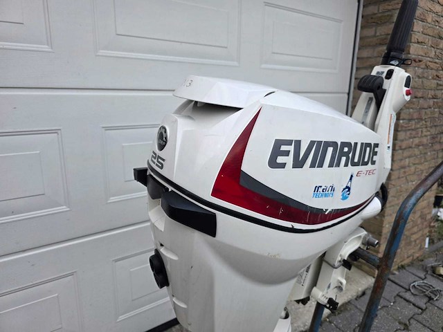 Evinrude - e-tec - 25 pk - buitenboordmotor - afbeelding 5 van  14