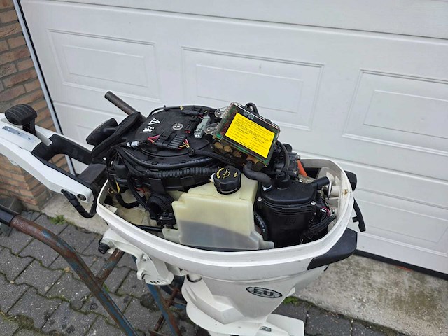 Evinrude - e-tec - 25 pk - buitenboordmotor - afbeelding 8 van  14