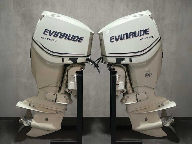 Evinrude - e-tec 2-takt - 2x 150 pk = 300 pk - buitenboordmotor - afbeelding 1 van  1