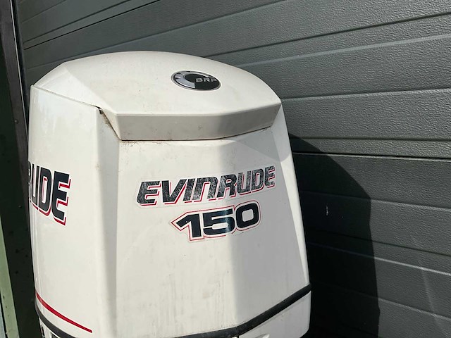 Evinrude - xl-staart e-tec - 150 pk - 2-takt - buitenboordmotor - afbeelding 4 van  22