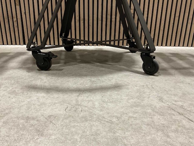 Eviq grillmaster kamado 21" keramische houtskool bbq - afbeelding 24 van  56