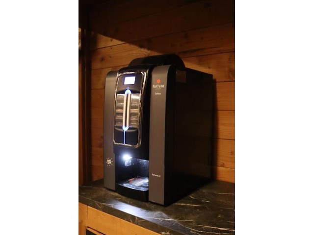 Evoca necta koffieautomaat (bonen + instant) solista - afbeelding 3 van  8