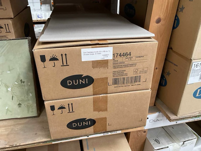 Evolin greige doos á 25 stuks duni tafellakens (4x) - afbeelding 2 van  3
