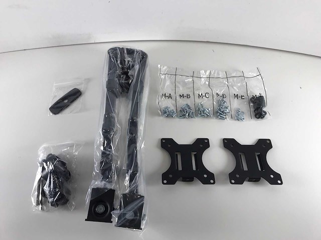 Ewent (ew1514) quad monitor desk mount for four monitors up to 32 inch (new) (4x) - afbeelding 7 van  7