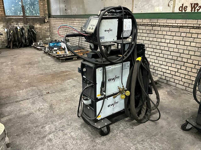 Ewm phoenix 405 progress pulse mm tdm mig lasapparaat - afbeelding 1 van  11