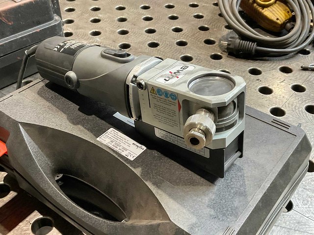 Ewm tgm 40230 handy draagbaar wolfraamelektrode-slijpapparaat - afbeelding 4 van  6