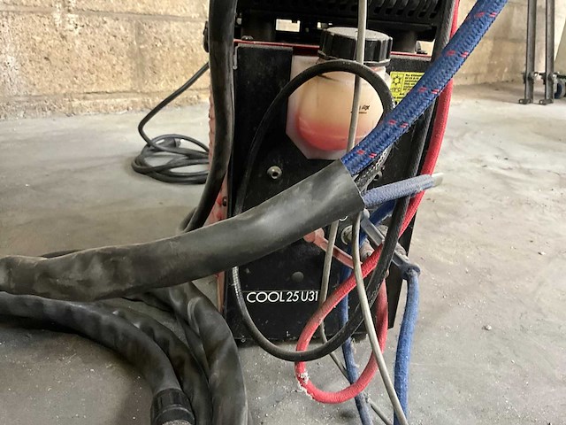 Ewm triton 220ac tig lasapparaat v.v. cool25 u31 koelmodule en voorraad laselektrode - afbeelding 4 van  12