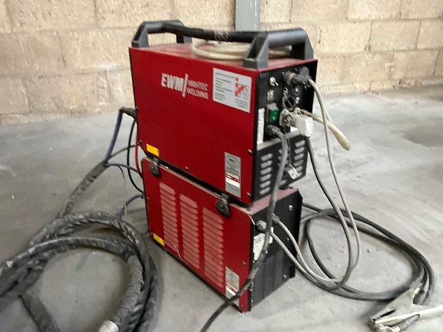 Ewm triton 220ac tig lasapparaat v.v. cool25 u31 koelmodule en voorraad laselektrode - afbeelding 7 van  12