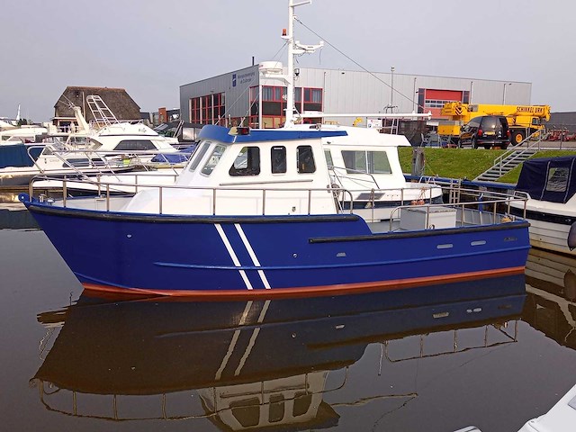Ex beroepsmatige werkboot - afbeelding 1 van  17