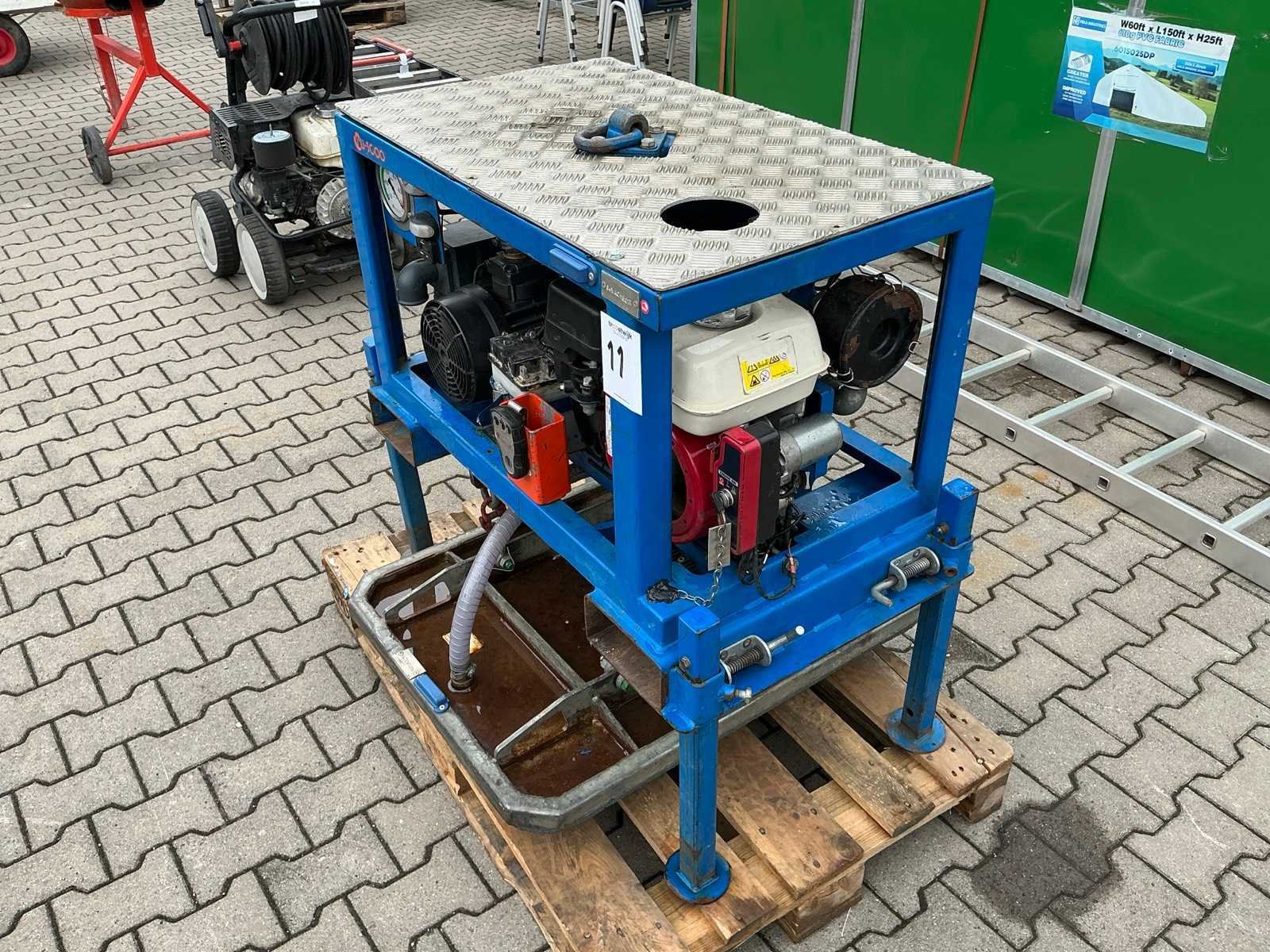 Ex rental, hoogwerkers, graafmachines, voertuigen, shelters, aanbouwdelen en gereedschappen