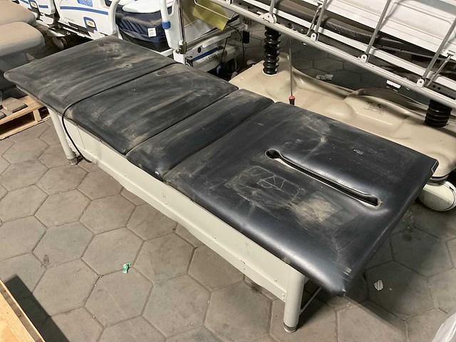 Examination table - afbeelding 2 van  5