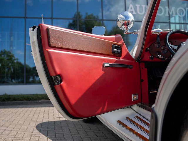 Excalibur phaeton 5.0 v8 211pk 1982, gdg-45-g - afbeelding 54 van  66