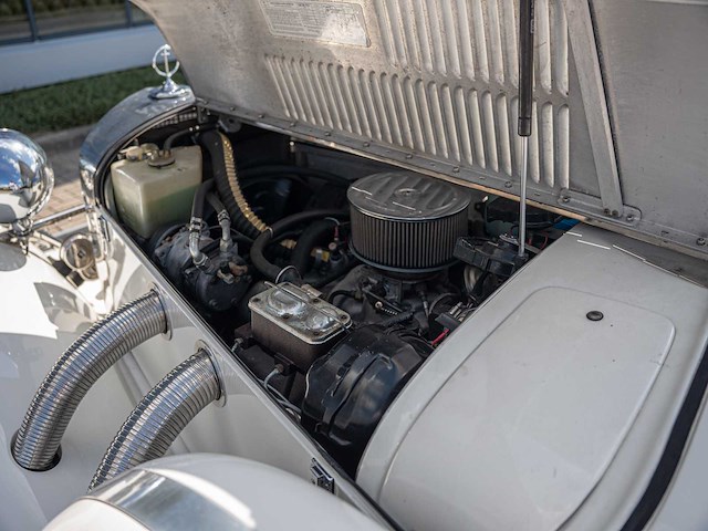 Excalibur phaeton 5.0 v8 211pk 1982, gdg-45-g - afbeelding 61 van  66