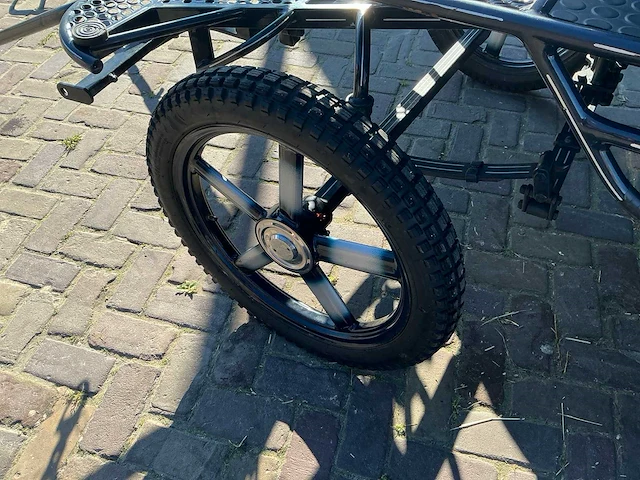 Excellent marathonwagen - afbeelding 11 van  11
