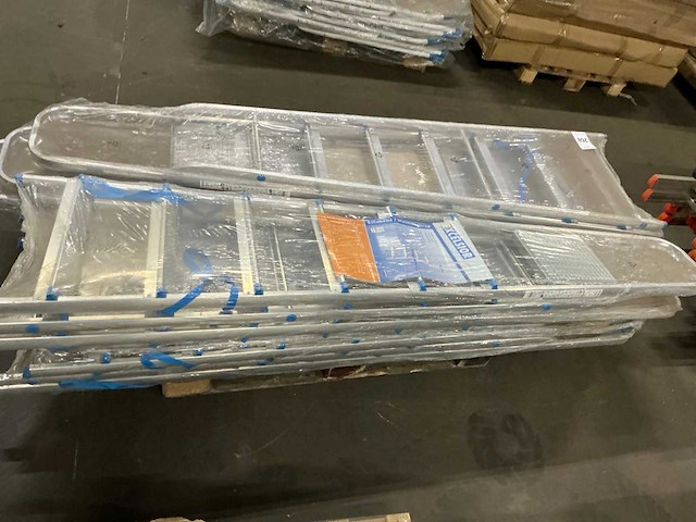 Excelsior - 7 treden huishoudtrap (8x) - afbeelding 2 van  3