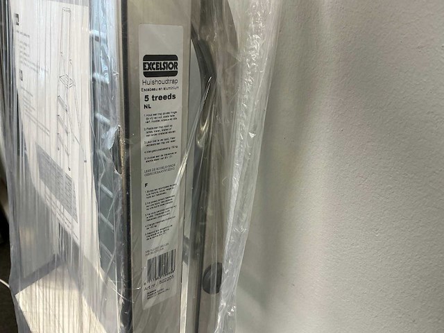 Excelsior aluminium huishoudtrap 5 treeds - afbeelding 3 van  3