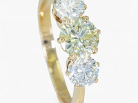 Exclusieve 14k geelgouden ring | natuurlijke diamanten | 1.80ct | (f–g, si1–vs2) | ( hrd gecertificeerd ), 3-stenen ring, 2025
