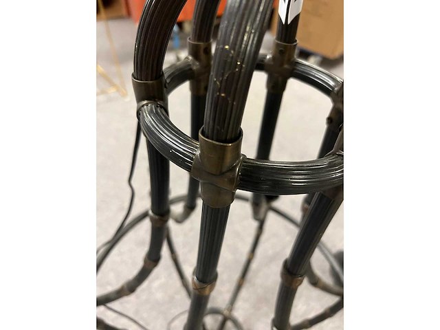 Exclusieve eichholtz original diameter 120 x 60 cm, kroonluchter modell bamboo zwart - afbeelding 3 van  6