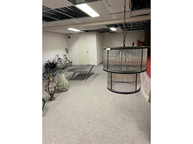 Exclusieve eichholtz original hanglamp met meer dan 400 pegels compleet diameter ca 60 cm hoogte ca 55 cm - afbeelding 1 van  4